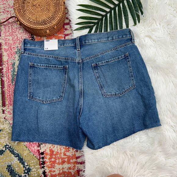 NEW Old Navy Blue Distressed Raw Edge Cut Off Denim Jean Shorts 14 - Picture 2 of 5